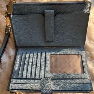 Michael Kors Wallet - New!